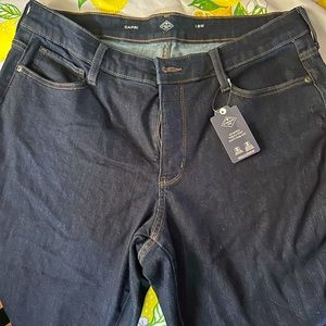 St John’s Capri NWT size 18W